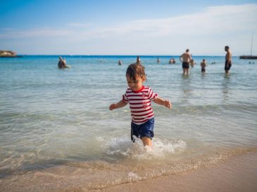 Le migliori mete italiane per una vacanza con bambini piccoli